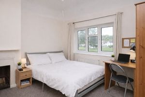 Photo 18- click for photo gallery